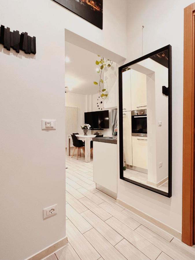 Futura Suite Apartment โบโลญญา ภายนอก รูปภาพ